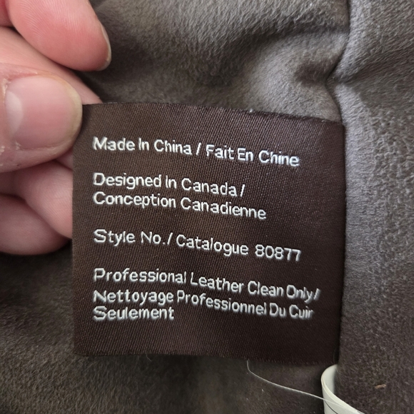 Danier Brown Leather Jacket with Ribbed Collars and Distressed Finish Size L - Picture 8 of 10